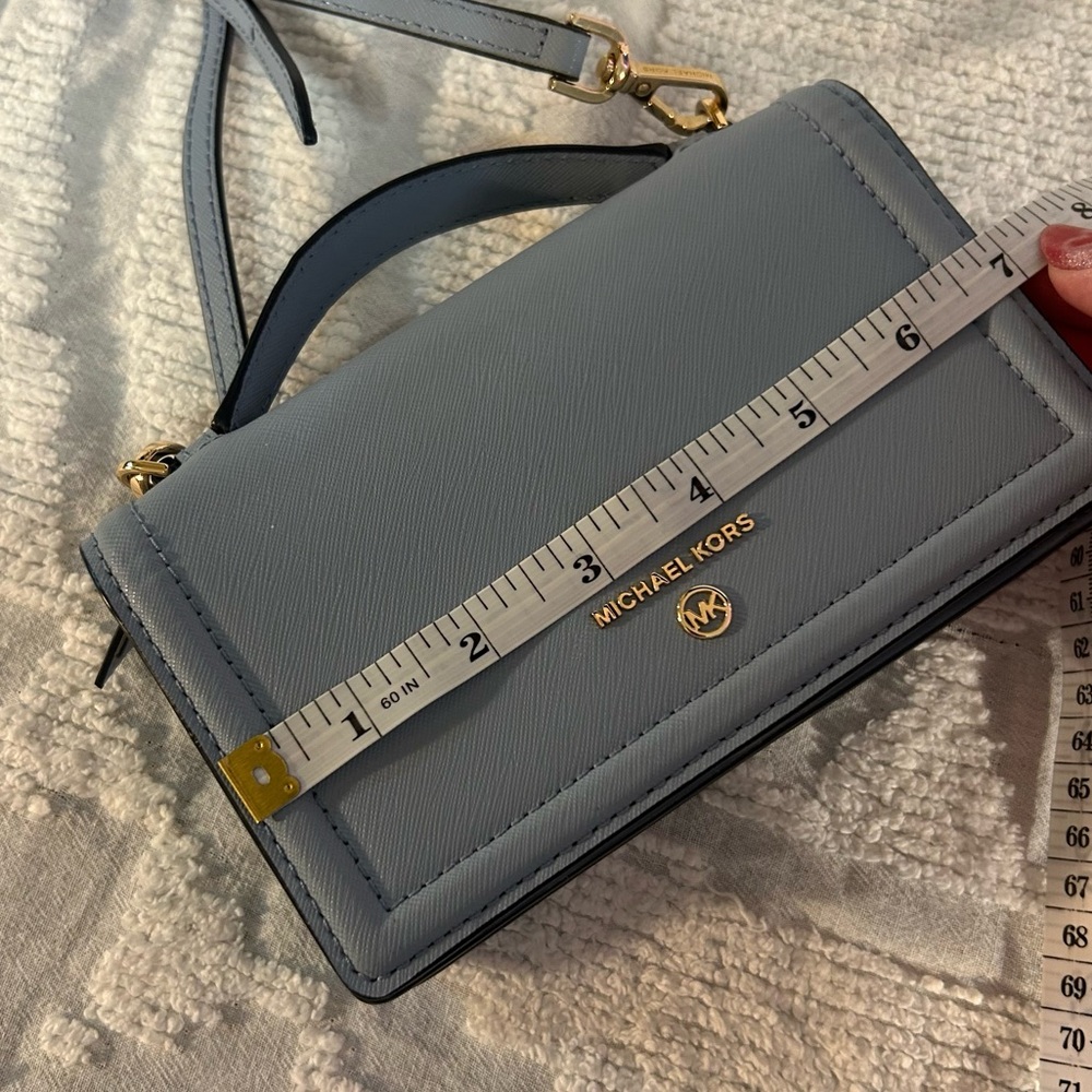 Michael Kors Pale Blue Jet Set Charm Small Top Handle Smartphone Crossbody Purse - Picture 13 of 15